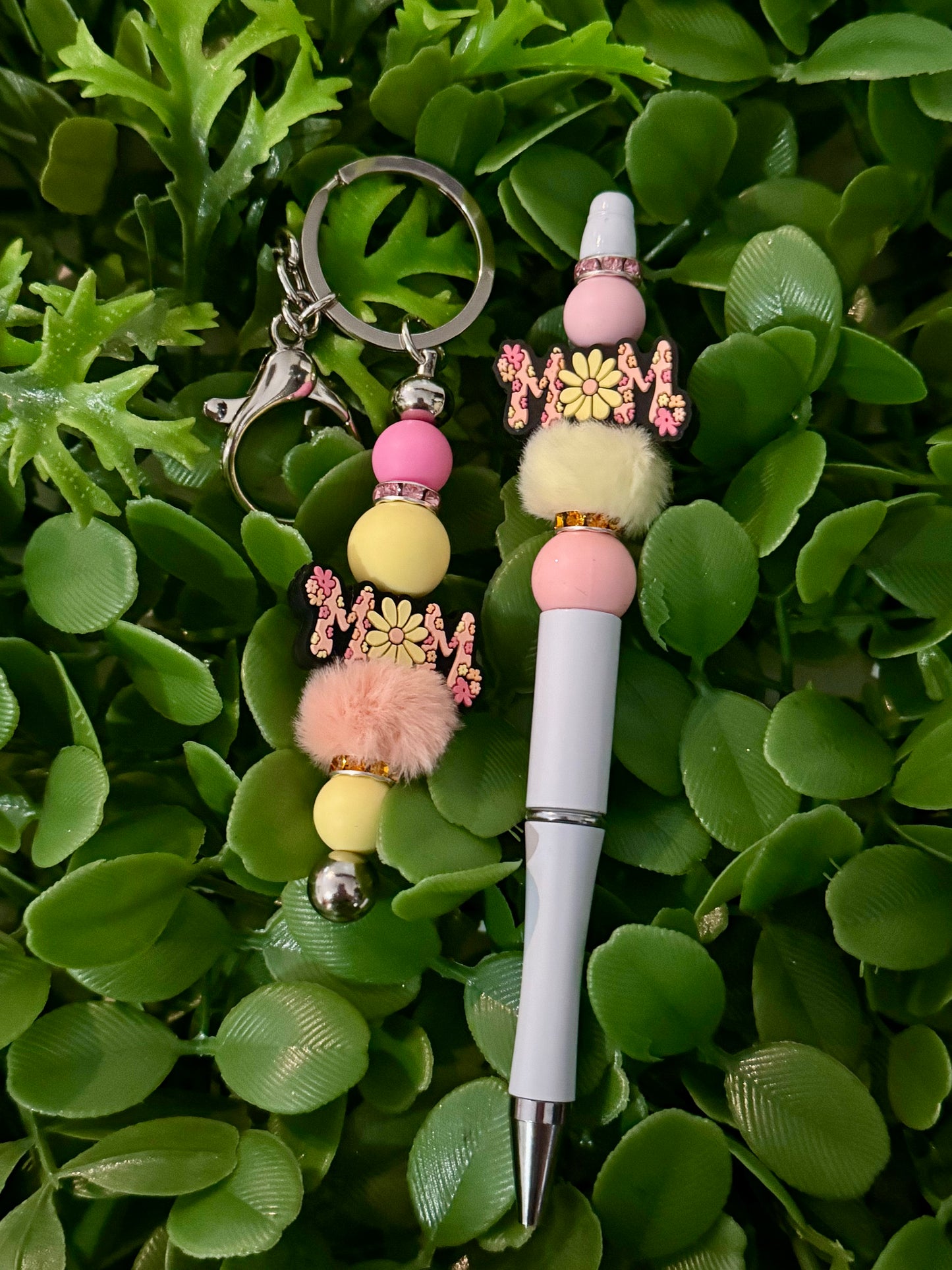 Mum flower Keyring and Pen