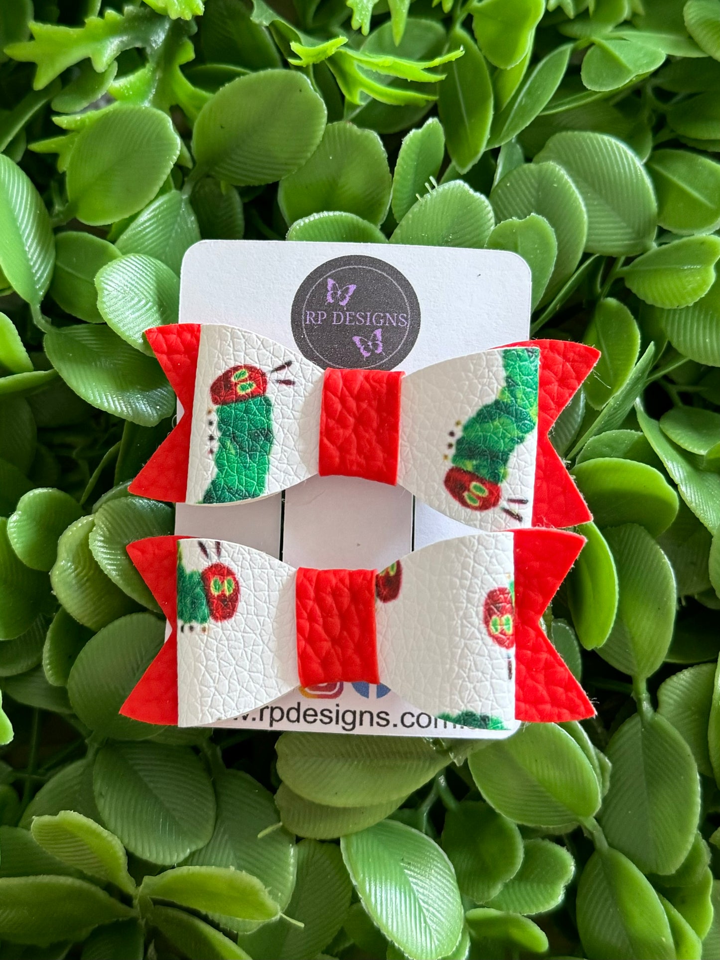 Hungry Caterpillar Bow Set