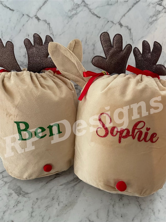 Reindeer gift bag